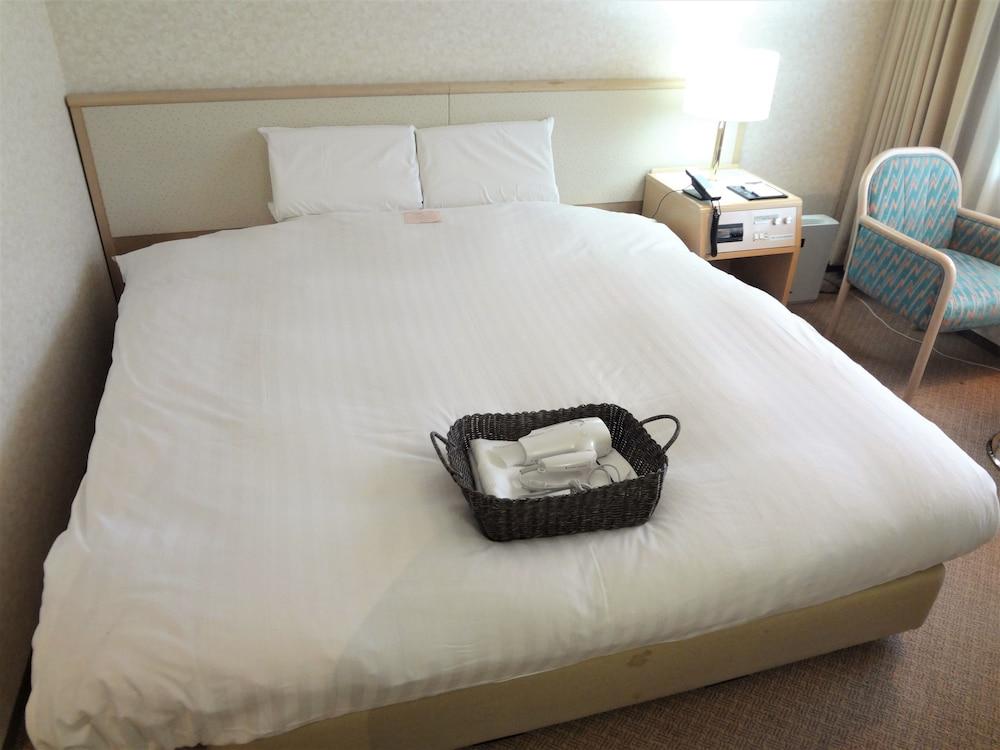 Toyama Chitetsu Hotel Eksteriør billede